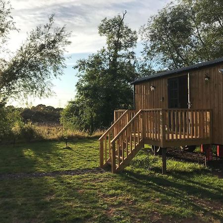 Sunset Shepherds Hut Taunton Exterior foto