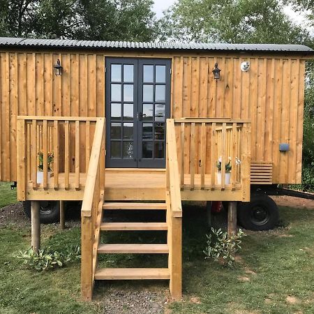 Sunset Shepherds Hut Taunton Exterior foto